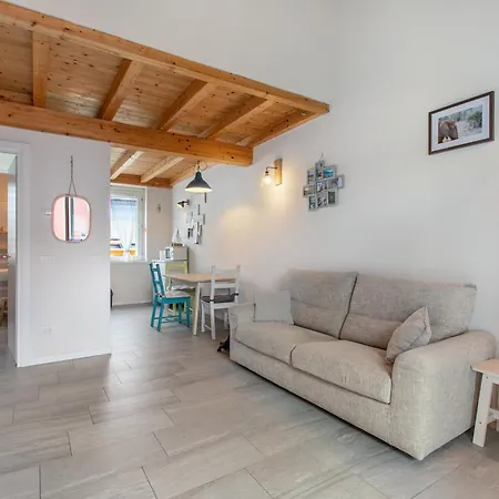 Cozy With Terrace, Near *